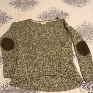 Retro D sweater w/ elbow patches. Stitch fix